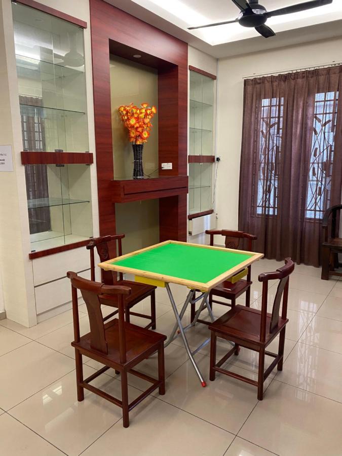 Villa Near Spice Arena 4Br 24Pax With Ktv Pool Table And Kids Swimming Pool Bayan Lepas Εξωτερικό φωτογραφία